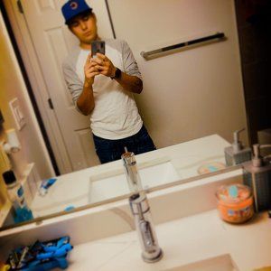 Meet your Posher, Luis